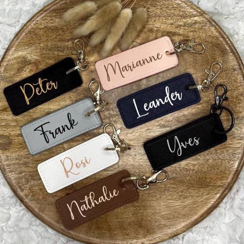 Schlüsselanhänger Mit Namen Personalisiert Mitbringsel Hochzeit Geburtstag Muttertag Vatertag Valentinstag Geschenk Taschenanhänger Ostern von MeamiDesign