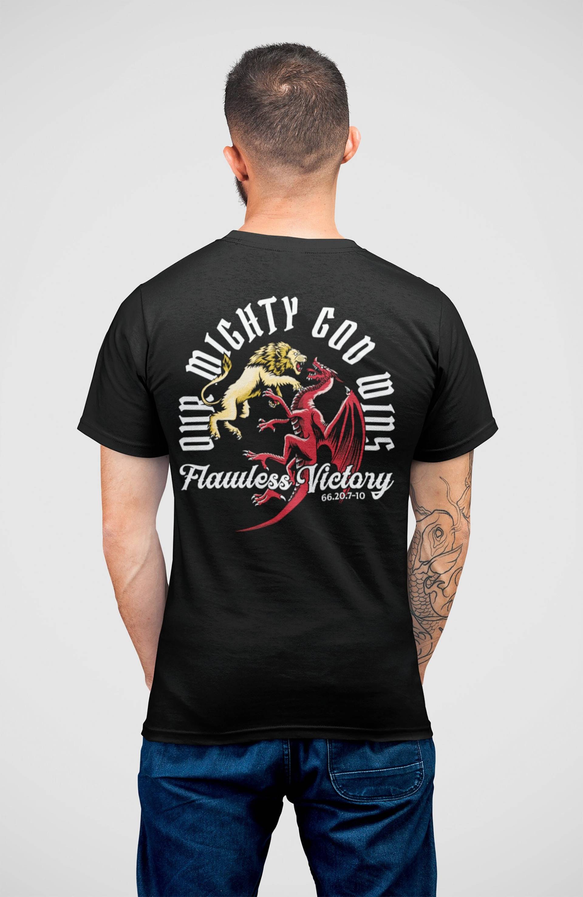 Mächtiger Gott Gewinnt T-Shirt, Löwe König Jesus, Good Vs Evil, Glaube Kleidung, Christliche Drache T-Shirt Mächtiger Gott Gewinnt T-Shirt, Löwe König Jesus, Good Vs Evil, Glaube Kleidung, Christliche Drache T-Shirt von MeanDeanDesign