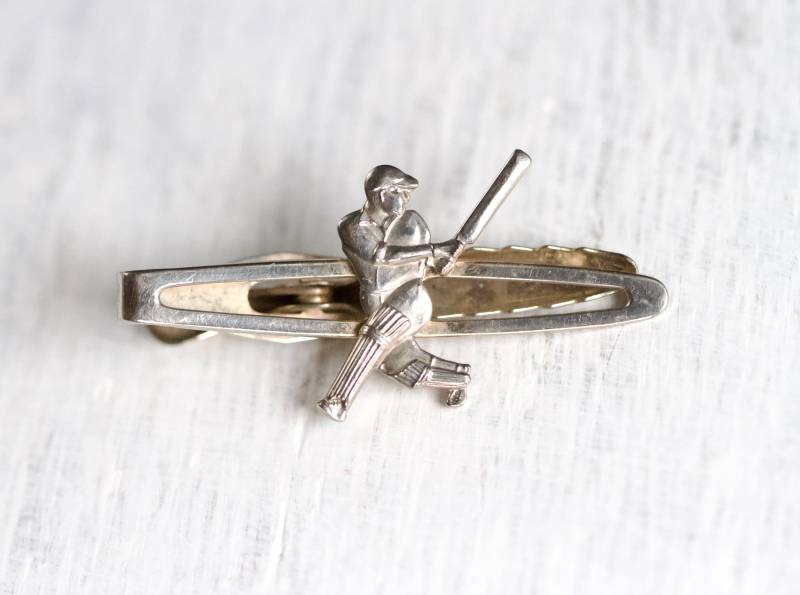 Cricket Player Krawattenklammer - Nippy Clip Made in England Vintage Sports Herren Accessoires von Meanglean