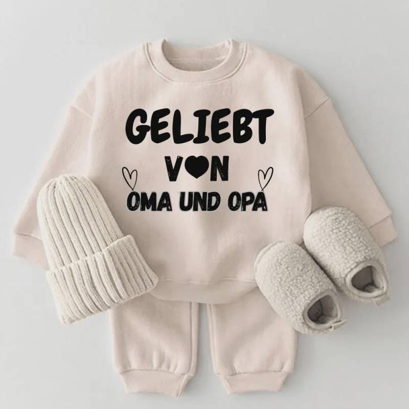 Geliebt Von Oma Und Opa, Geschenk Für Babys & Mädchenideen, Perfekt Als Babygeschenk von MearchenMode