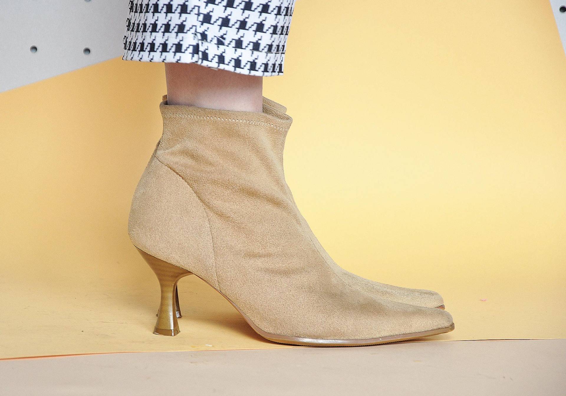 90Er Jahre Vegan Booties Socken-Booties Camel-Booties Spitzen-Booties Mod Stiefelchen Minimal/Größe 8 Us 5.5 Uk 38.5 Eu von MeasureTheTreasure