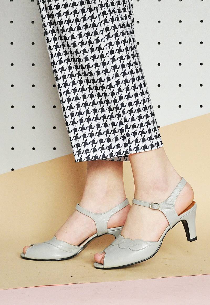 90S Classic Sandalen Leder Retro Tango Riemchen Peep Toe Mint/Size 6.5 Us 4 Uk 37 Eu von MeasureTheTreasure