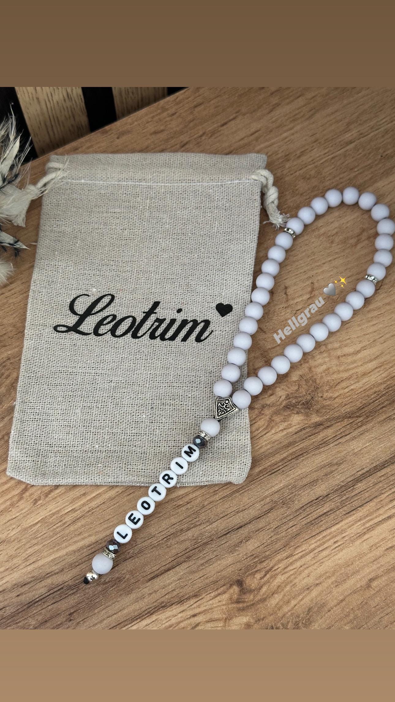 Gebetskette in Hellgrau Mit Kristallperlen | Tesbih Geschenk Ramadan Eid Name Personalisiert Gebetskette in Hellgrau Mit Kristallperlen | Tesbih Geschenk Ramadan Eid Name Personalisiert von MedinaHandmadeShop