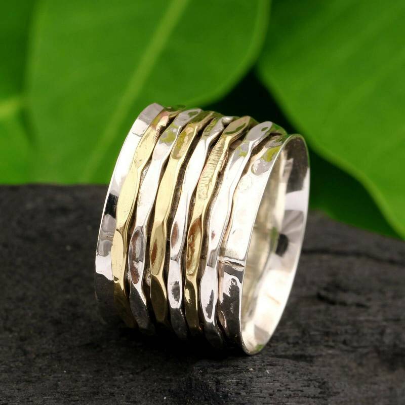 925 Sterling Silver Spinner Brass Ring, Handmade Statement Women Stacking Hammered Jewelry, Christmas Gift von Silverjewellery30