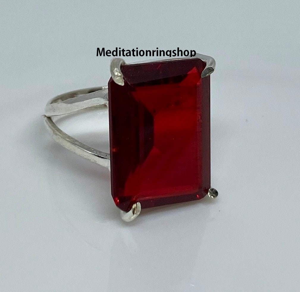 Naturel Red Garnet Ring , Handmade Silver Ring, 925 Sterling , Red Gemstone, Women Jewelry, Christmas Gift , Women Ring Naturel Red Garnet Ring , Handmade Silver Ring, 925 Sterling , Red Gemstone, Women Jewelry, Christmas Gift , Women Ring von Silverjewellery30