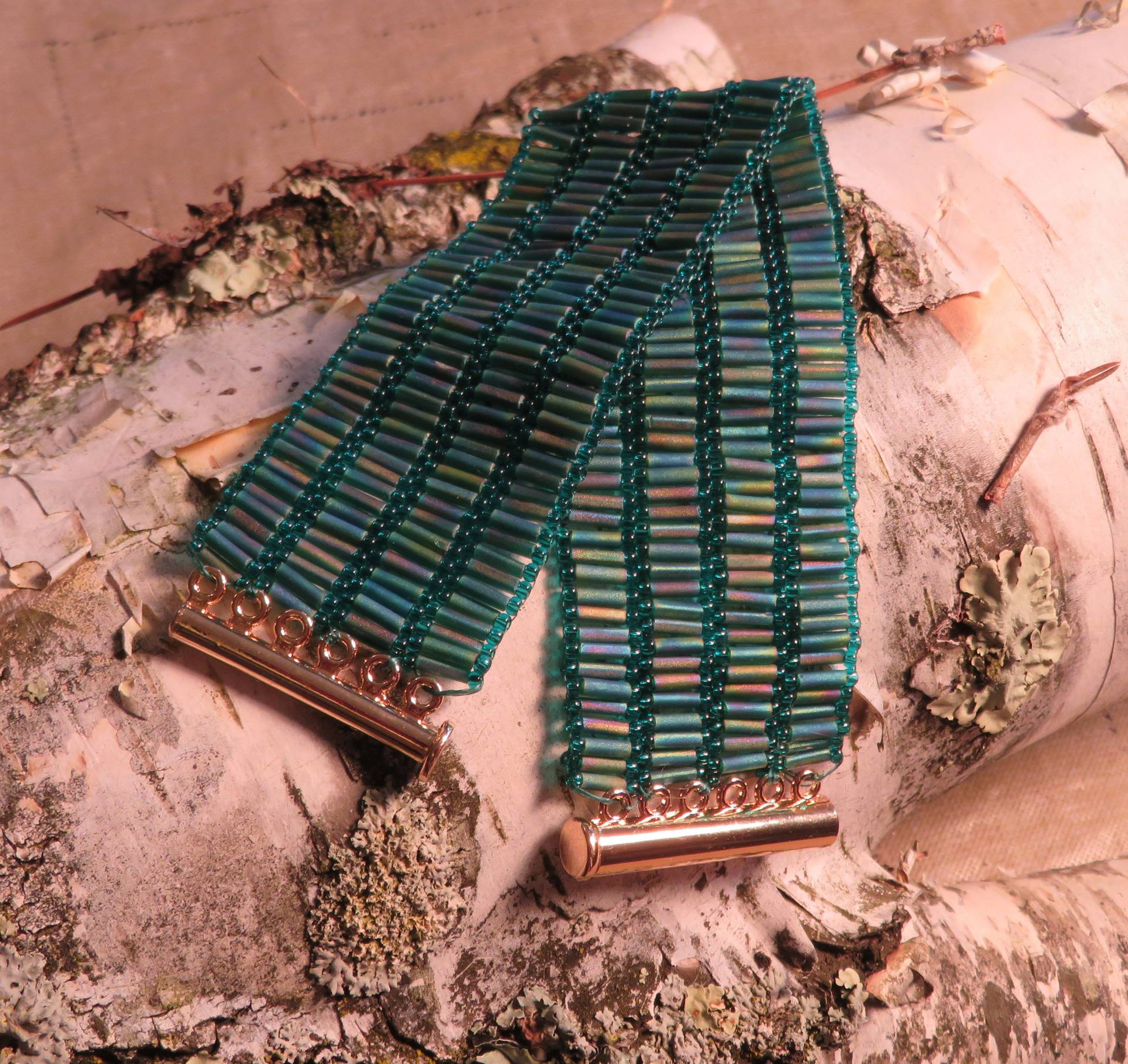 Petrol Grün Bugle Perle Armband Petrol Grün Bugle Perle Armband von MednisEnterprises