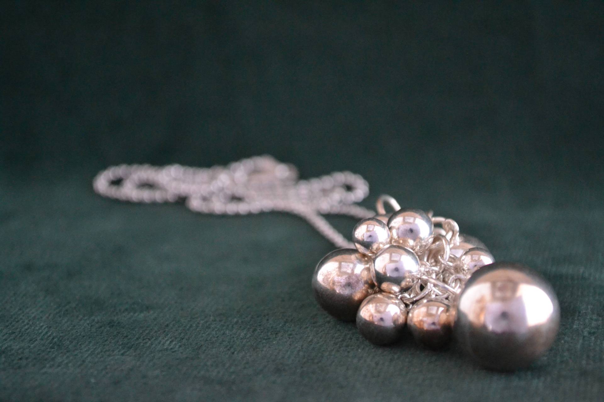 Haufen Von Trauben-Anhänger, Silber Sterling Trauben Anhänger, Handgemachte Frauen Geschenk Für Sie, Handwerker-Schmuck-Designs von MedusaFineJewelry