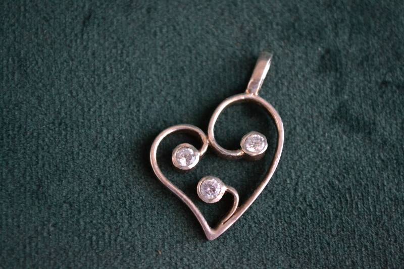 Silber Herzanhänger, Sterling Silber-Herz-Anhänger Mit Zirkonia, Damen Anhänger, Valentinstag, Geschenk Für Sie von MedusaFineJewelry