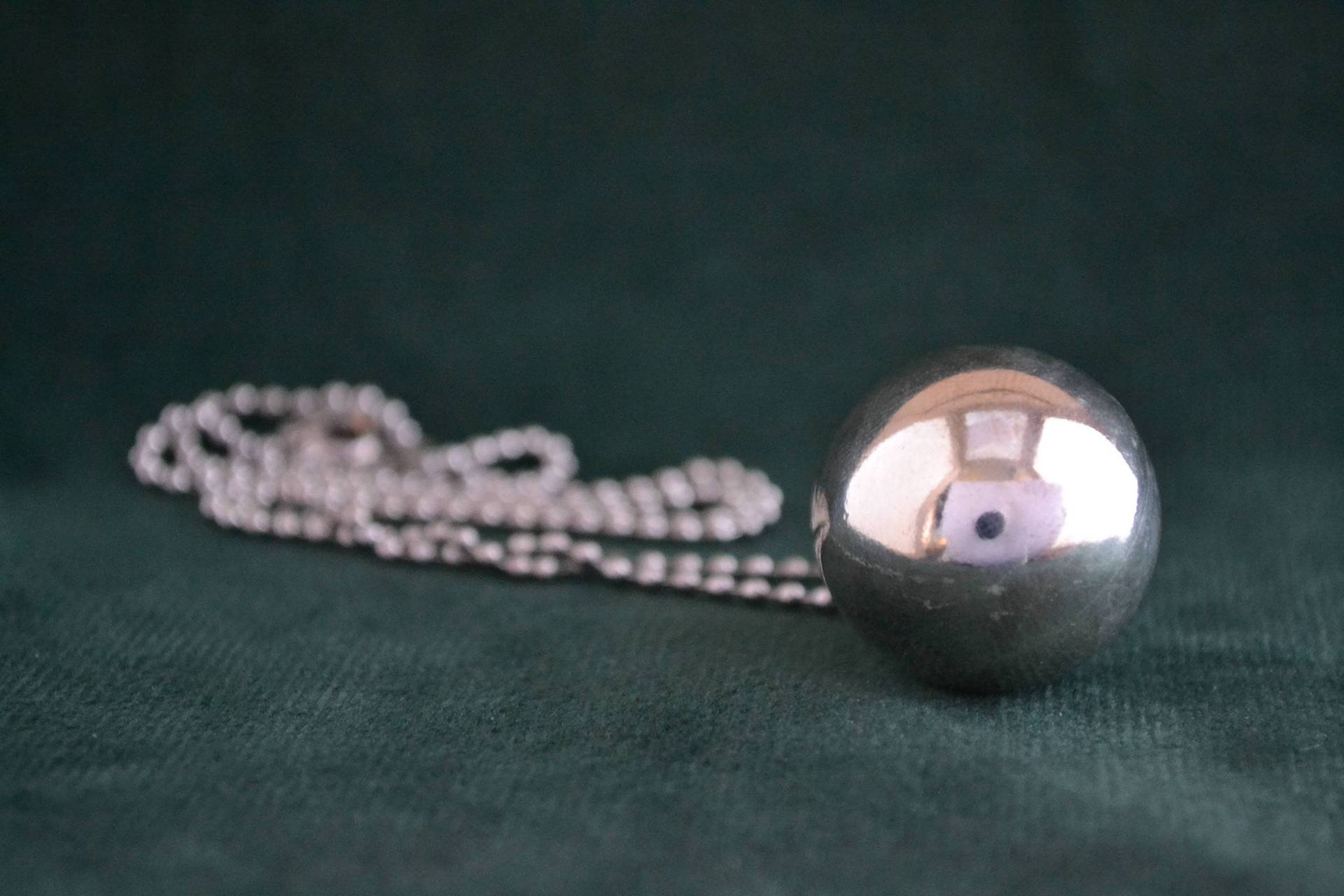 sterling Silber Kugel Anhänger, Handgemachte Kugelförmige Damen Geschenk Für Sie von MedusaFineJewelry