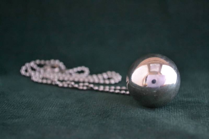 sterling Silber Kugel Anhänger, Handgemachte Kugelförmige Damen Geschenk Für Sie von MedusaFineJewelry