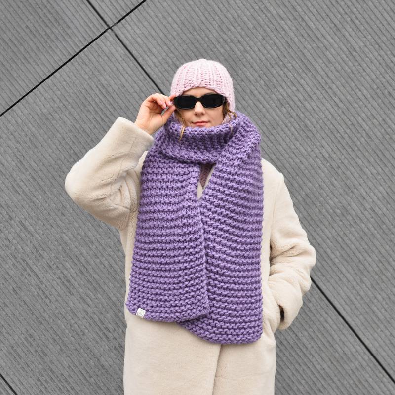 Grobstrick Schal Und Balaclava Wolle Set Frauen, Handgemachte Gemütliche Winter Accessoires, Übergroßer Warmer Helm Mütze, Apres Ski von Medvilniukas