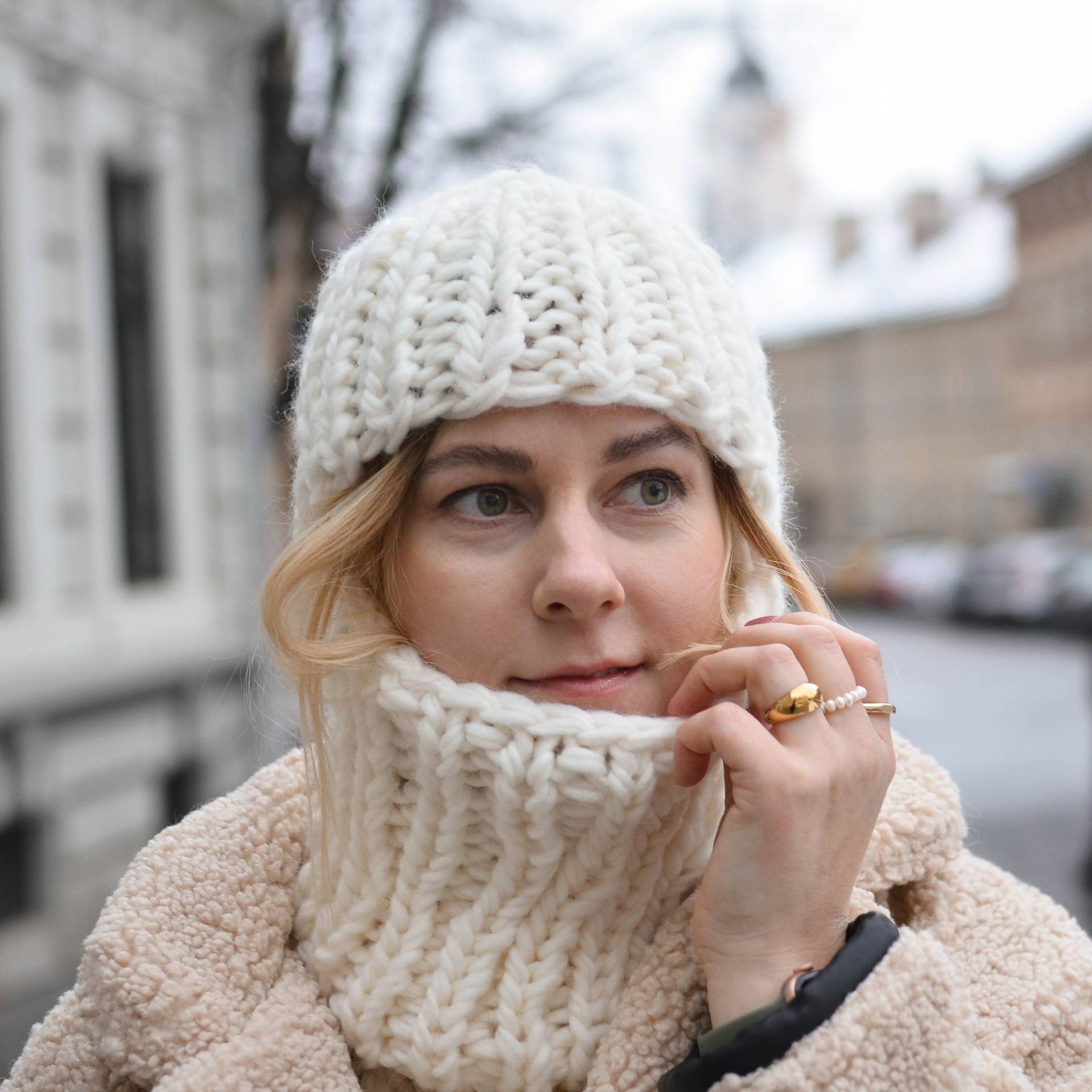 Handgestrickte Balaclava Mütze Aus Wolle, Warmer Helm Für Frauen, Herbst Accessoire, Gemütliche Gesichtsbedeckung, Skimaske Unisex, Nachhaltiges von Medvilniukas