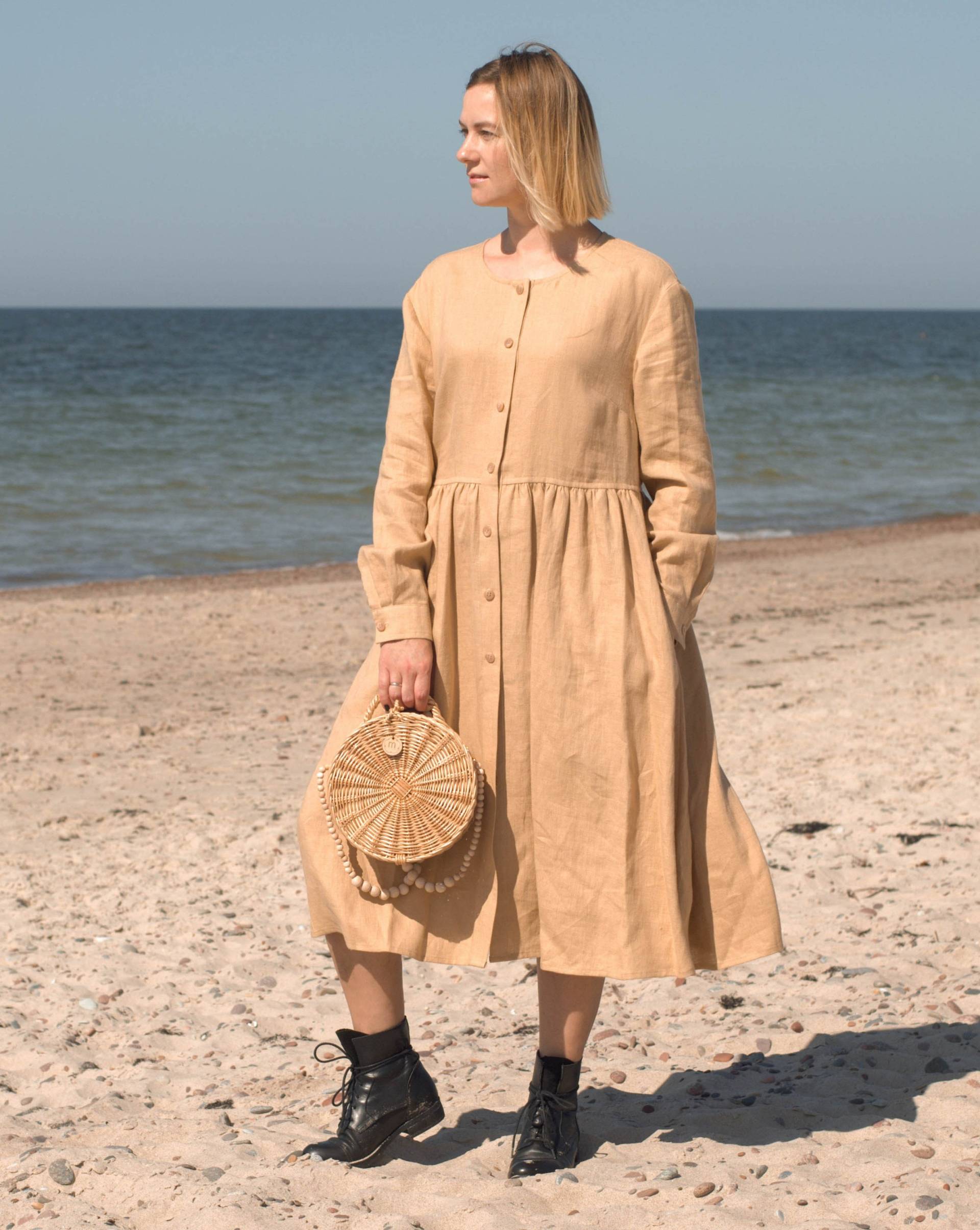 Leinen Sommerkleid, Strand Midi Kleid, Urlaub Shirt Leinenkleid, Knöpftes Versandfertig, M Größe von Medvilniukas