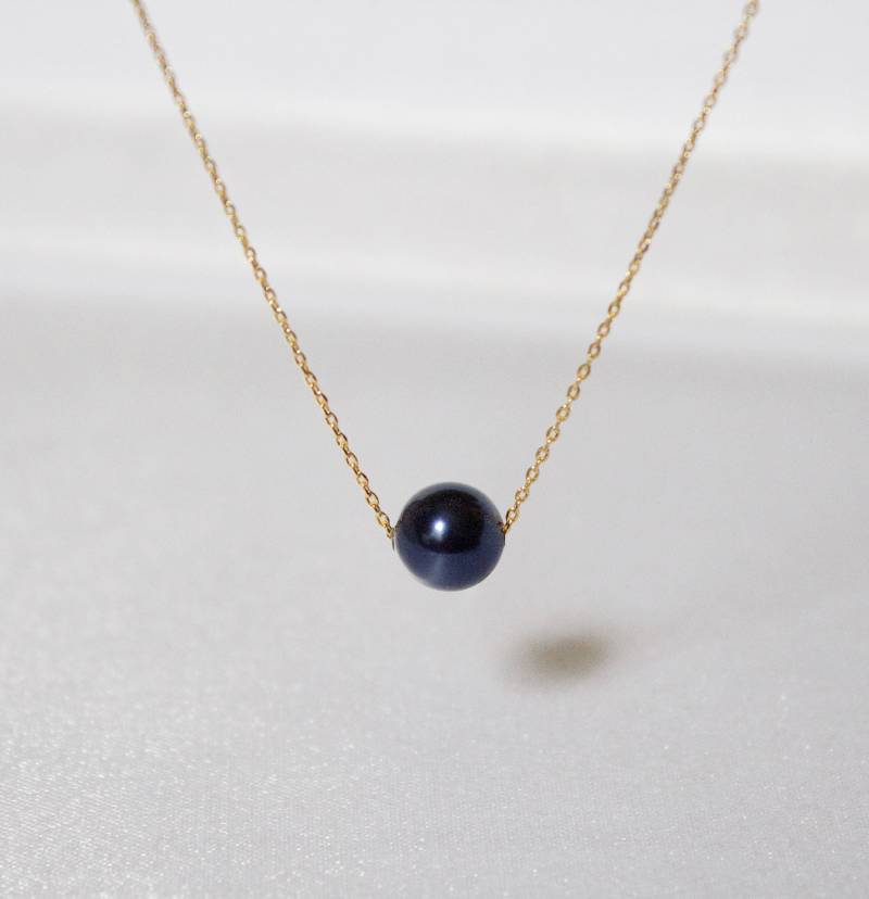 Dunkelblaue Swarovski Perlenkette Gold, Roségold Oder Silber Dunkelblaue Swarovski Perlenkette Gold, Roségold Oder Silber von MeePearls