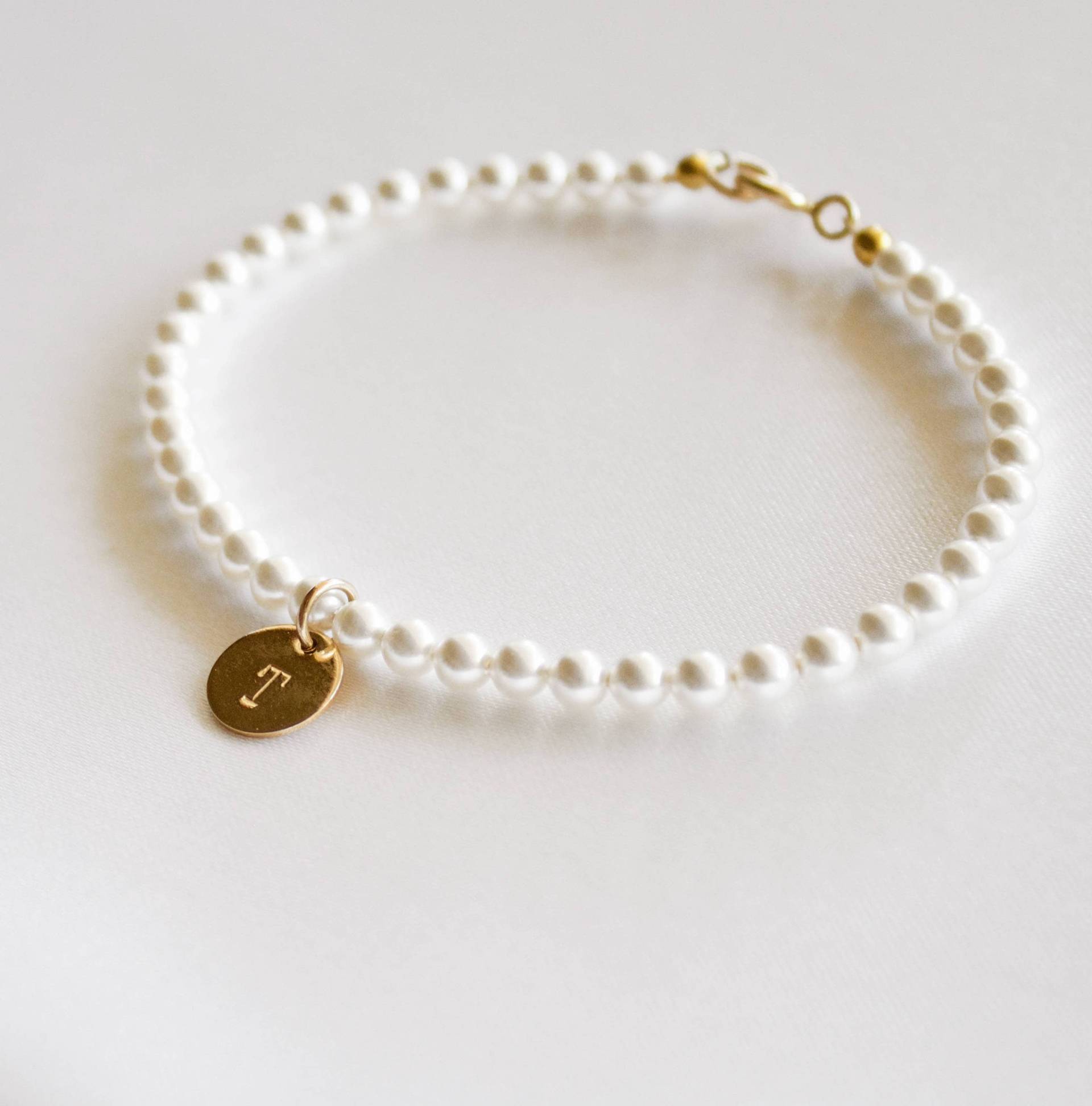Perlenarmband Personalisierter Scheibenanhänger, Brautjungfer Schmuck Perlenarmband Personalisierter Scheibenanhänger, Brautjungfer Schmuck von MeePearls