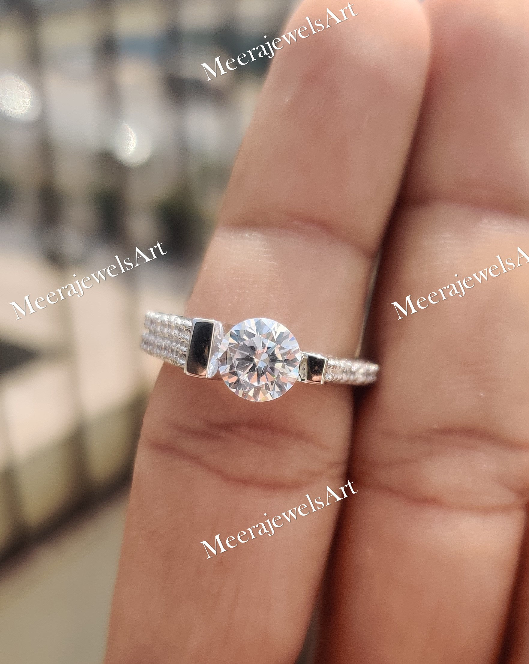 1.25Ct Weiße Rundschliff Moissanite Handschellen 14K Solid Weißgold Ring/Verschlusssystem Frauen Verlobungsring Valentinstag Geschenk Für Sie von MeerajewelsArt