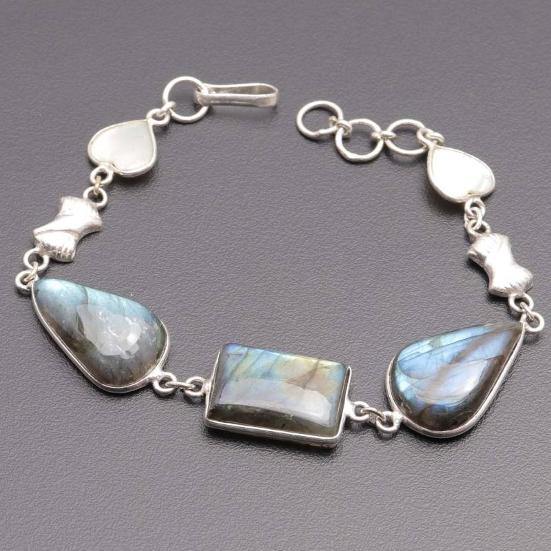 Natürliche Feurige Labradorit Perlmutt Handmade Silber Armband Platedj 1049 von MeeshacreationsIN