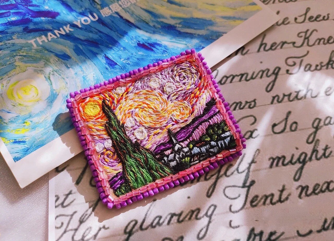 Van Gogh The Starry Night Gemälde Bestickt Hand Bestickte Brosche Handgemachte Berühmte Kunst Handstickerei Stoff Pin von MeetYuan