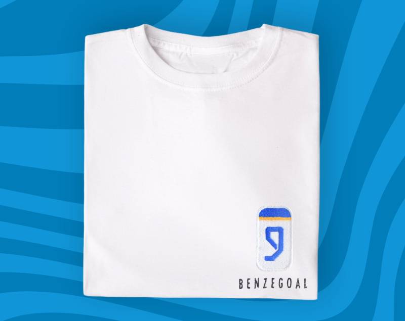 Unikat Karim Benzema Tshirt - Benzegoal 9 Real Madrid Besticktes Bio-Baumwoll Iconic Numbers Fußballliebhaber Trikot von Meftoon