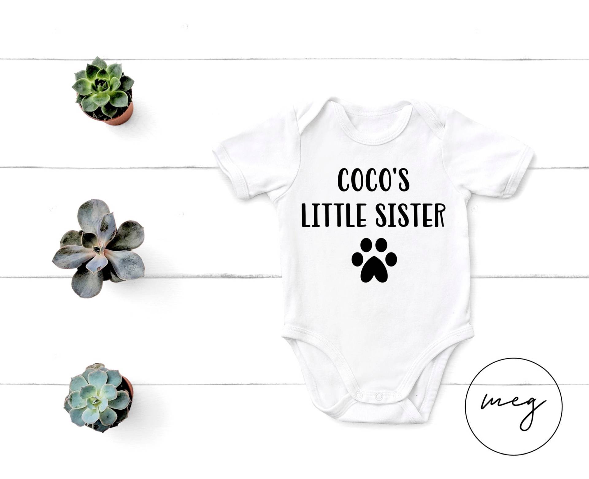 Hunde Geschwister Outfit, Personalisiertes Kleine Schwester, Kleiner Bruder, Meine Haben Pfoten, Custom von MegElissaGoods