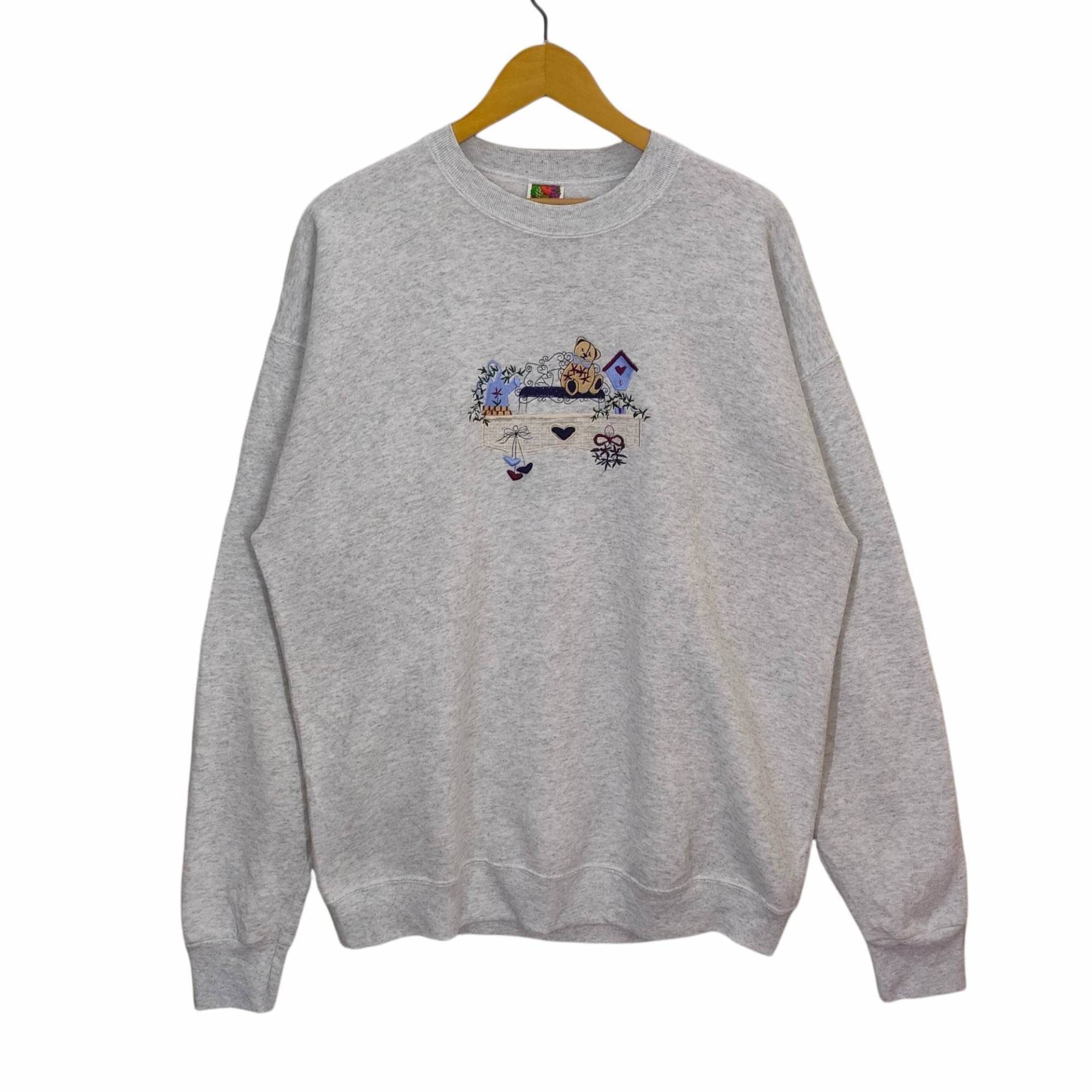 90Er Jahre Stickerei Teddy Bär Sweatshirt Vintage Fruit Of The Loom Pullover Crewneck Grafik Grau Damen Größe Xl von MegaEmpire