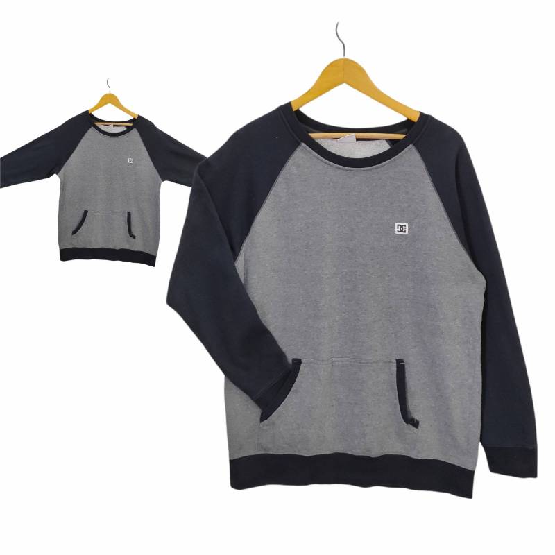 Y2K Dc Schuhe Sweatshirt Raglan Große Vintage Dc Sweater Pullover Crewneck Größe L von MegaEmpire