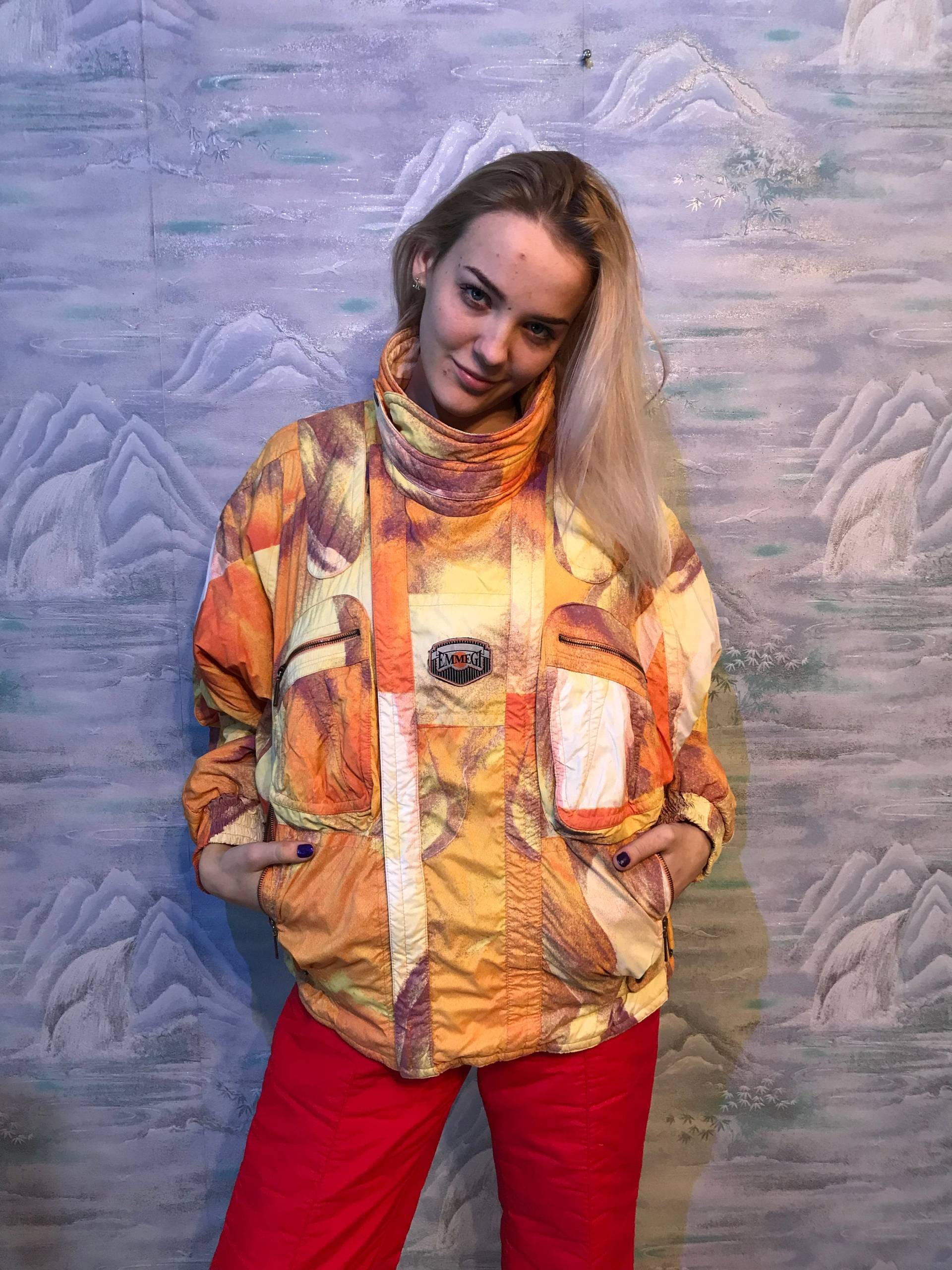 Vintage Unisex Windbreaker Leichte Parka Weiß Orange Hipster Jacke Sport Jogging Große Größe Crop Emmegi von MegaaShop