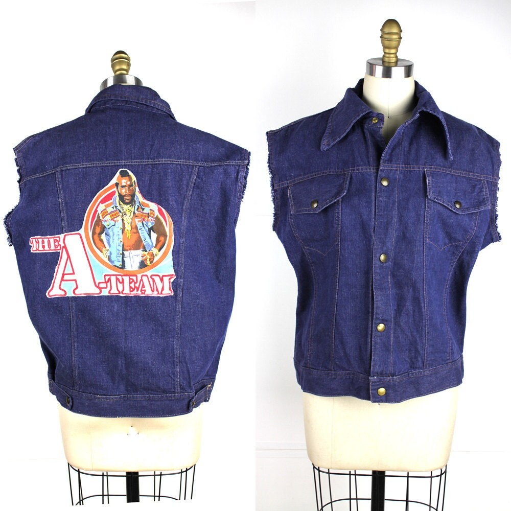 Ein Team Mr. T. Cut-Off Ärmellose Jeansjacke - Verändert Vintage von MeganLeoneVintage