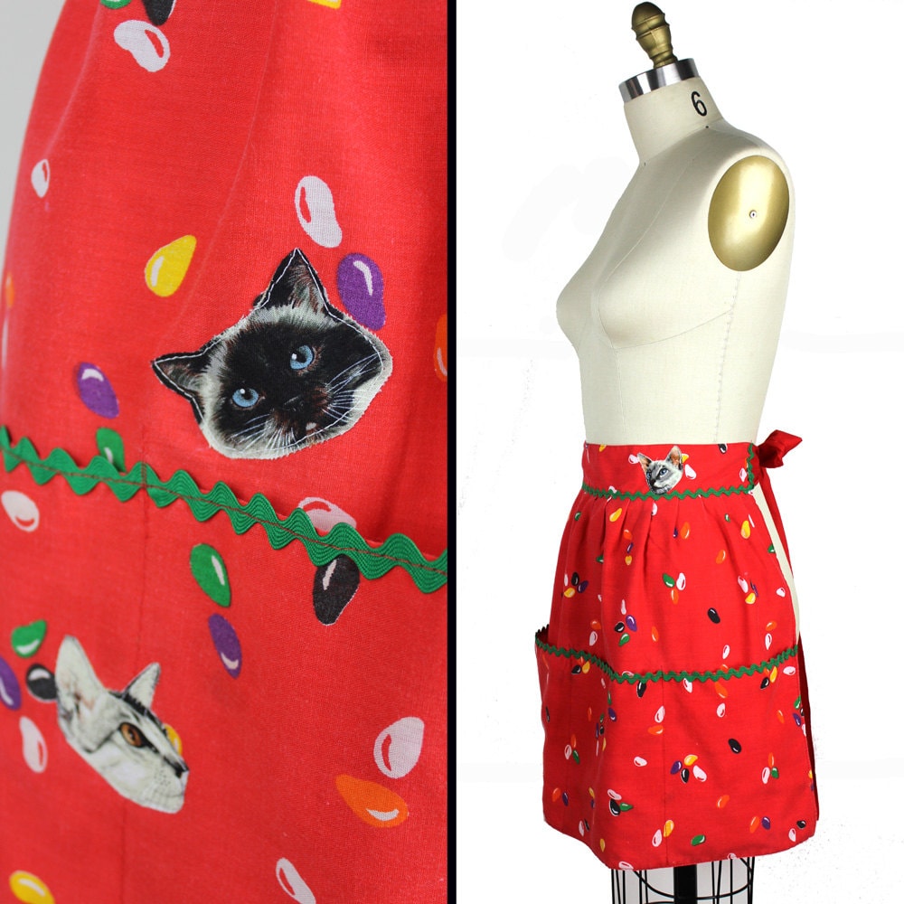 Kitty Cat Jelly Bean Vintage Schürze - Recycelte von MeganLeoneVintage