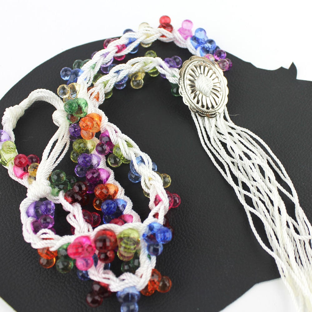 Regenbogen Bunte Perlenkette Jahrgang Concho von MeganLeoneVintage