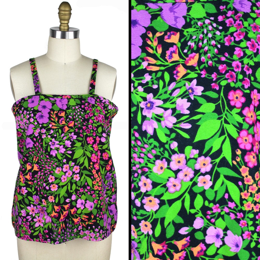 Schwarz Lavendel Pink Grün Orange Floral Tank Top von MeganLeoneVintage