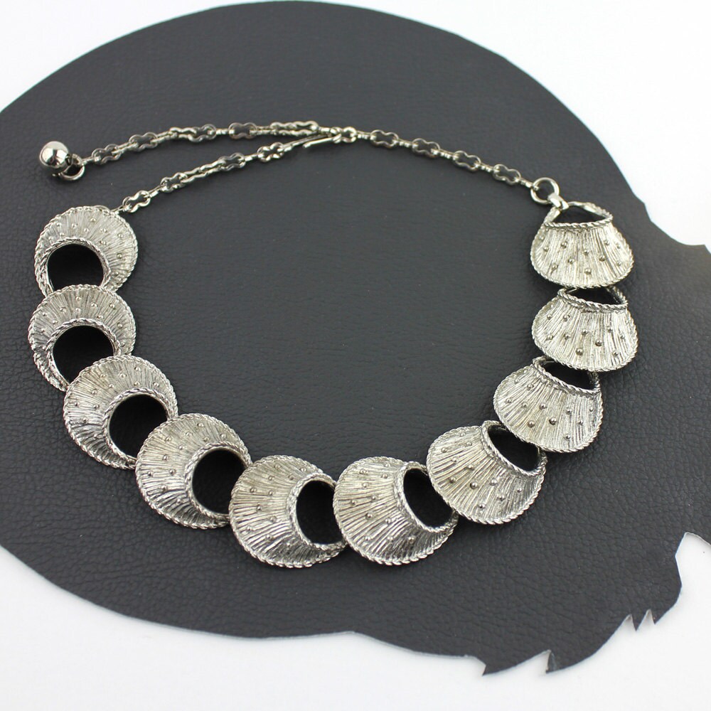 Silver Sea Urchin-Link-Kette von MeganLeoneVintage