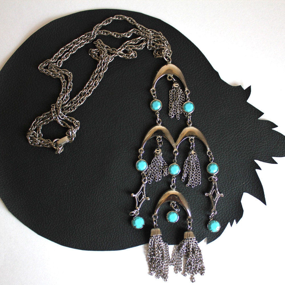 Wasserträger Silber Und Petrol Vintage Boho Anhänger Halskette von MeganLeoneVintage