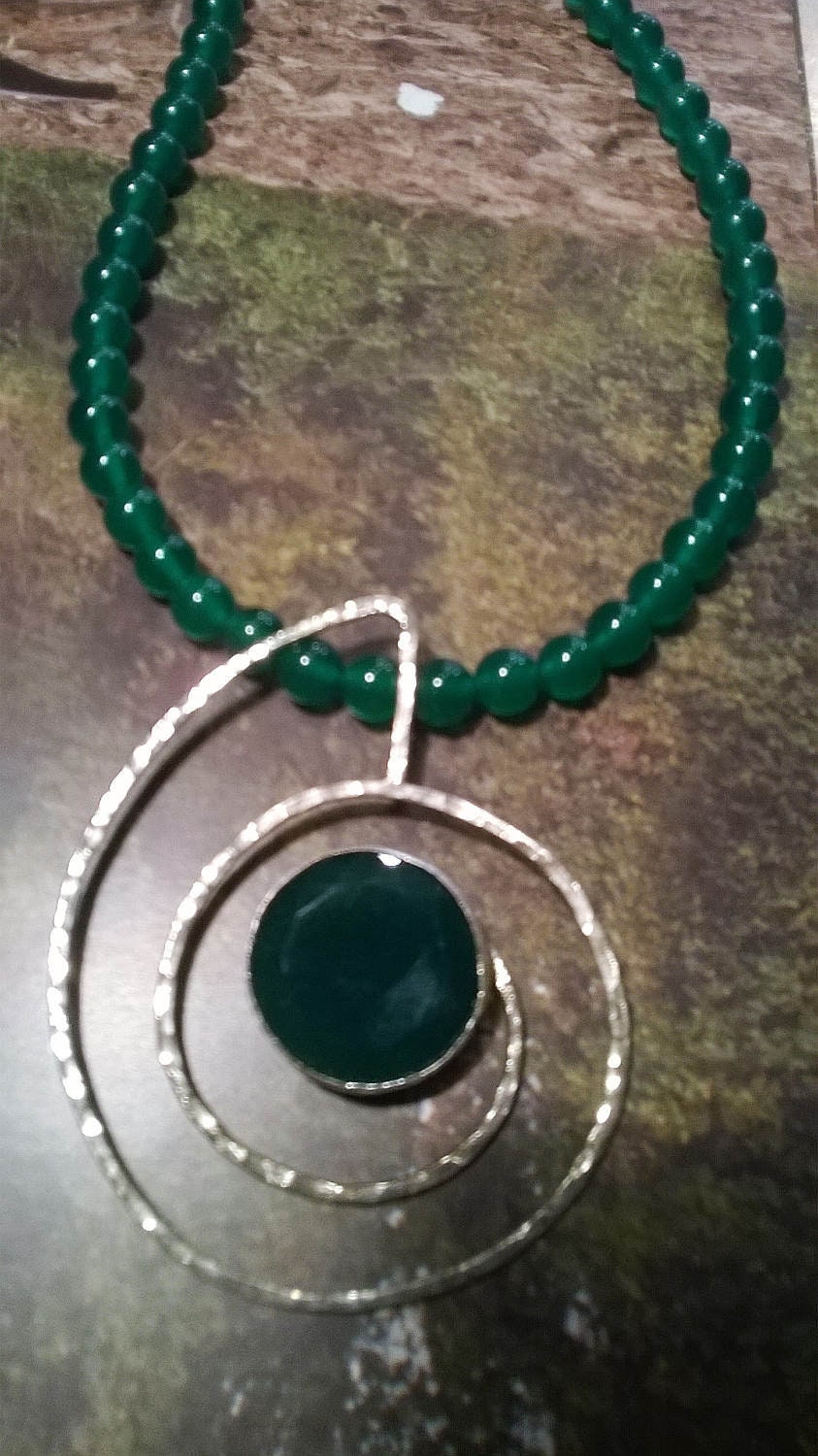 Die Grüne Achat Halskette. Grün Gras Von Zu Hause .versand Kostenlos von MegaronJewelry