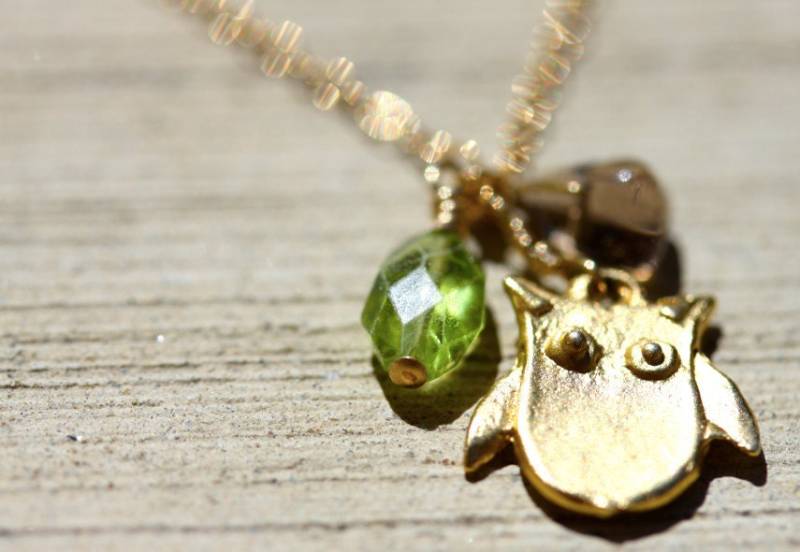 Gold Eule Halskette Charm, Peridot, Rauchquarz Und Süßwasser Perle Armband von MeiElizabeth