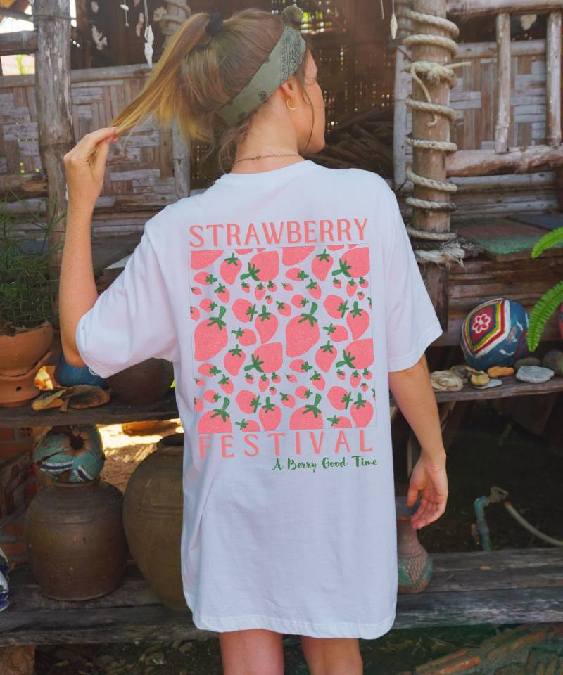 Sommer Vibes Shirt Erdbeeren T-Shirt Damen Festival Outfit Positive Affirmation Geschenk Für Tochter Geburtstagsgeschenk von MeiFamilyDE