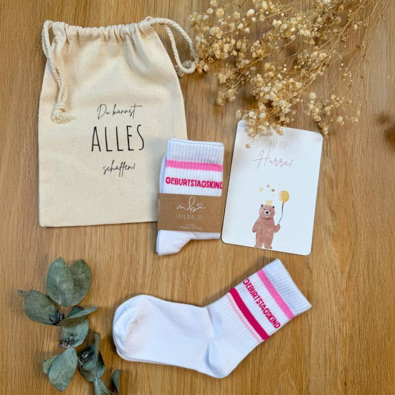 Geburtstagskind Socken | Geschenk Zum Geburtstag Geschenkidee Kindergeburtstag Outfit Tennissocken Mädchen Pink von MeinBaby123Shop