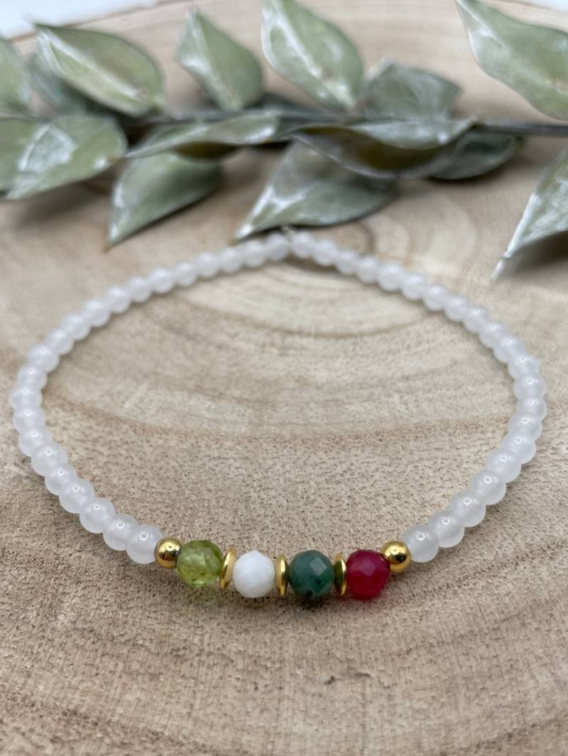 Familienarmband Schwangerschaftsarmband Geburtsarmband Geburtssteine Perlenarmband Weiß/Gold von MeinHerzgefluester