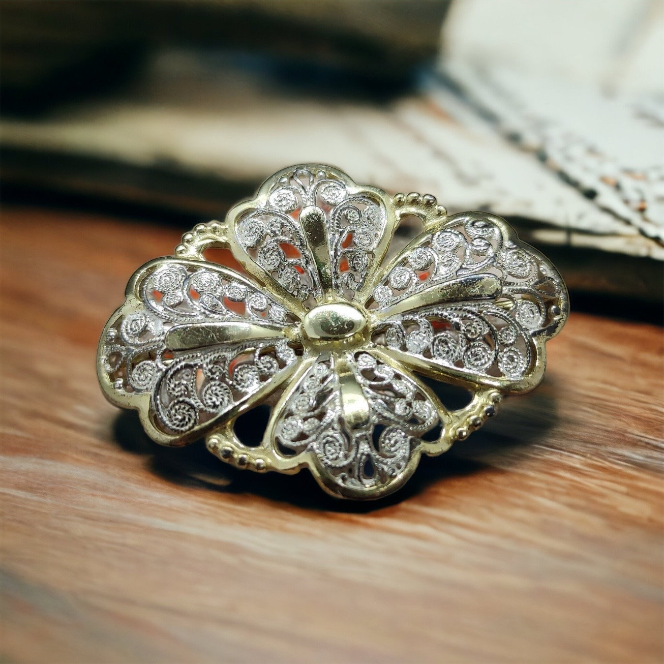 Brosche 835Er Silber Vintage 38 X 29 Mm Silberbrosche Retro Zeitlos Oma Schmuck Damen Brosche 835Er Silber Vintage 38 X 29 Mm Silberbrosche Retro Zeitlos Oma Schmuck Damen von MeineSchmuckliebe