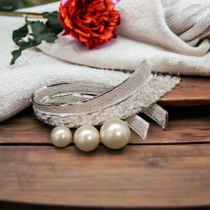 Brosche 925Er Silber 45 X 26mm Vintage Accessoires Oma Geschenk Zeitlos Retro Silberbrosche Brosche 925Er Silber 45 X 26mm Vintage Accessoires Oma Geschenk Zeitlos Retro Silberbrosche von MeineSchmuckliebe