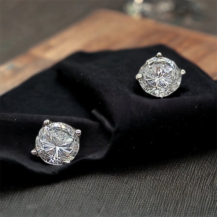 Ohrstecker 925Er Silber Mit Zirkonia Besetzt Ohrringe Vintage Accessoires Geschenk Ohr Stecker Ohrstecker 925Er Silber Mit Zirkonia Besetzt Ohrringe Vintage Accessoires Geschenk Ohr Stecker von MeineSchmuckliebe