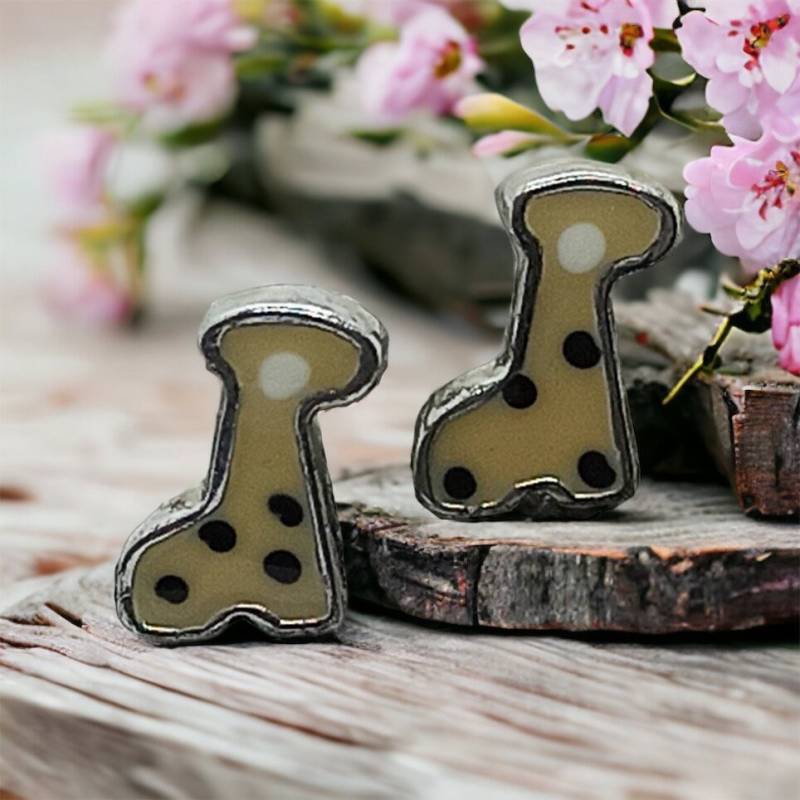 Ohrstecker Giraffe 925Er Silber Mini Vintage Accessoires Geschenk Africa Love Design Ohr Stecker Ohrschmuck Damen Mädchen von MeineSchmuckliebe