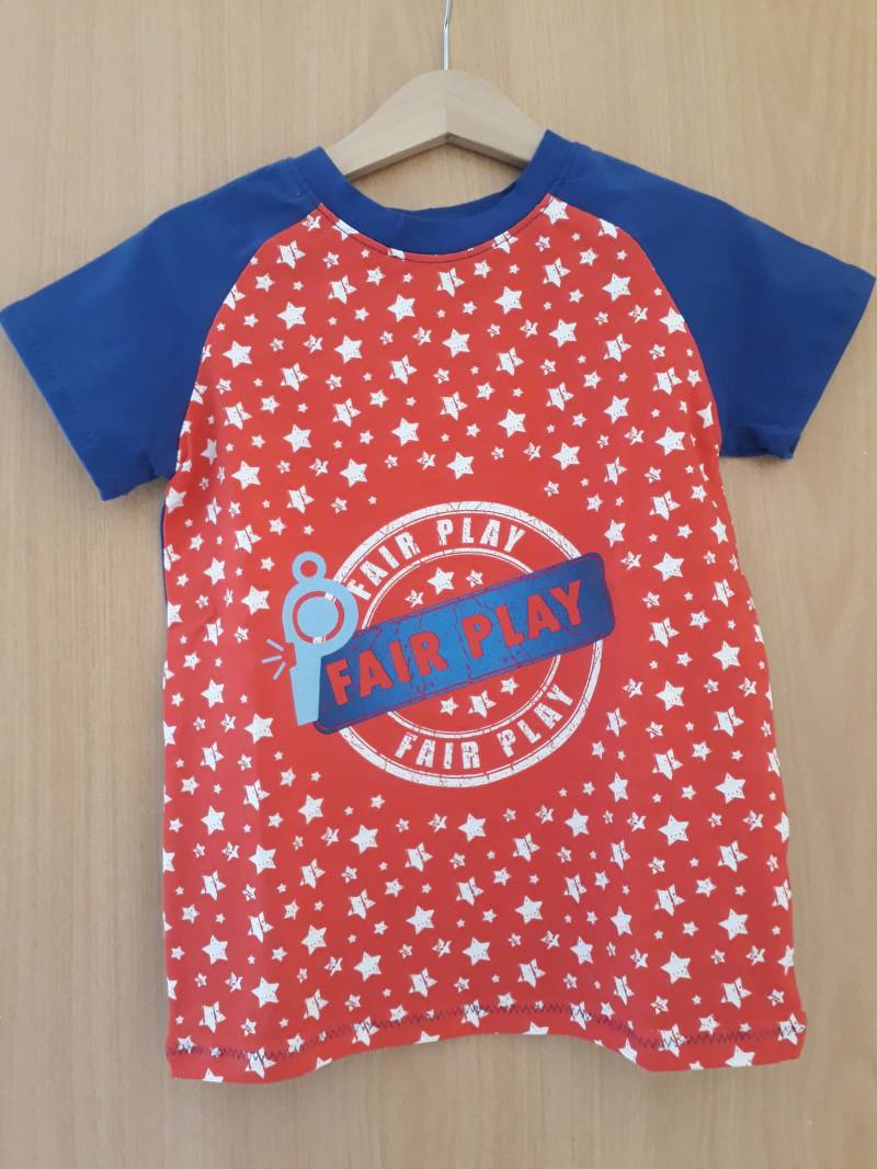 Shirt Fußball Größe 122 von MeineZwergenstube