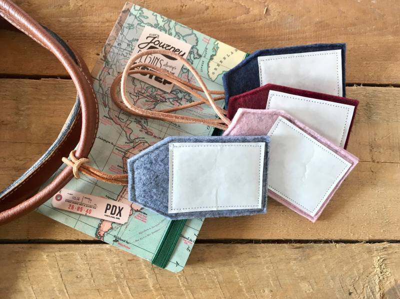 Kofferanhänger - Gepäckanhänger Aus Robustem Filz Und Leder Für Deine Nächste Reise von MeinuDein