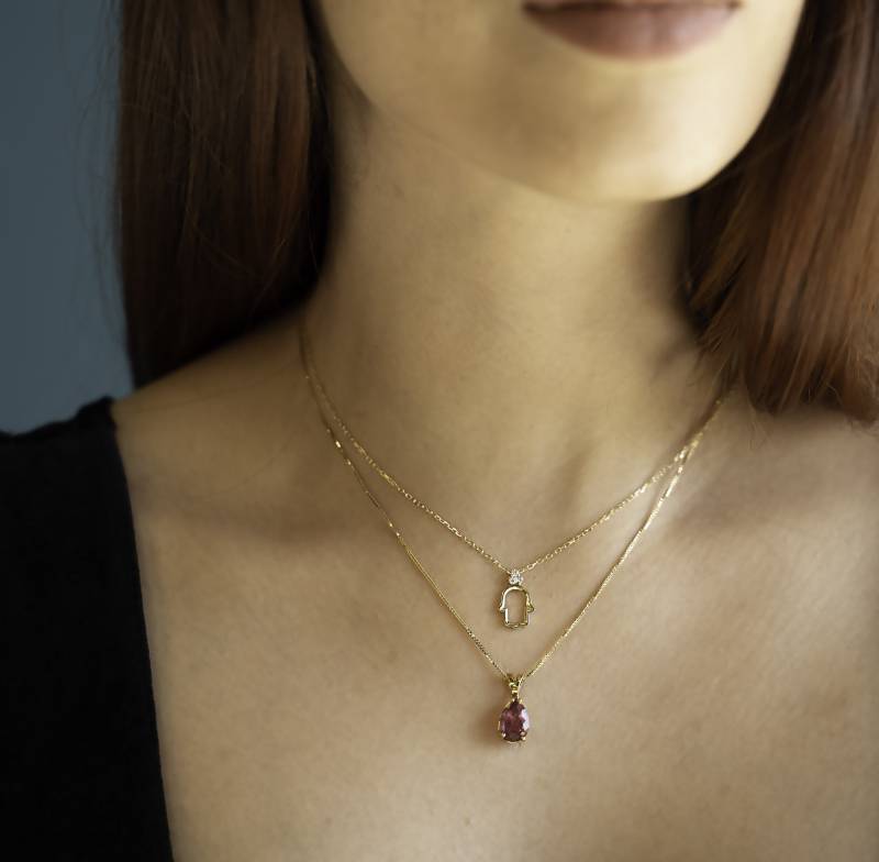 Natürliche Rosa Birnenform Turmalin Anhänger, Teardrop Pink Halskette von MeitalElkayam