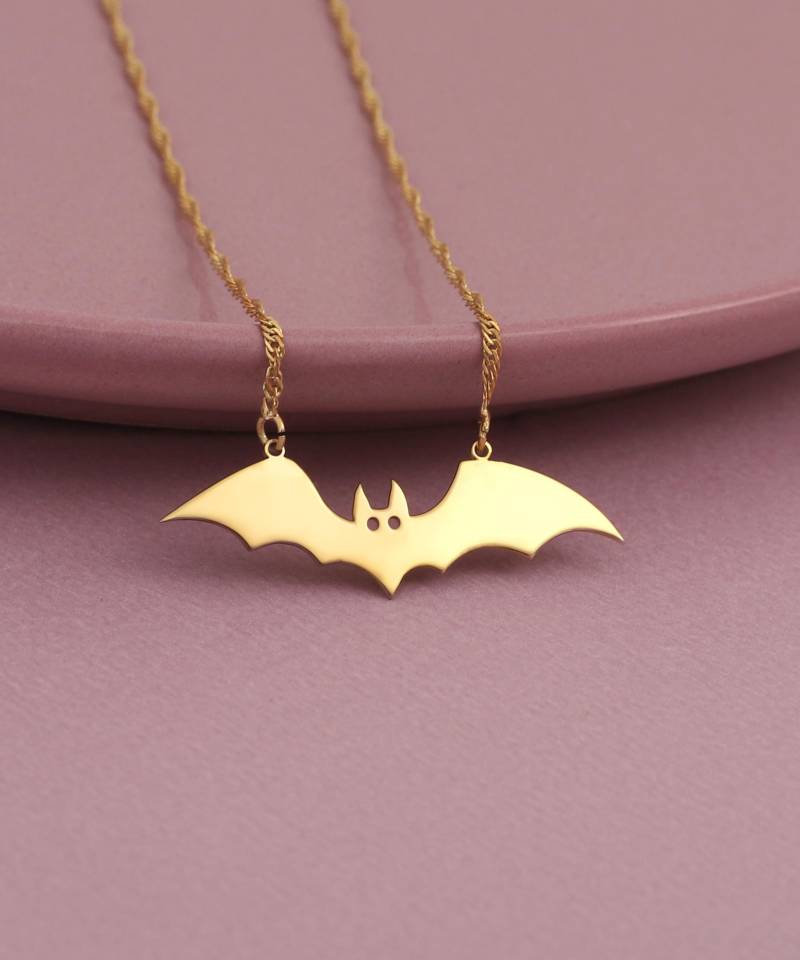 925 Sterling Silber Fledermaus Halskette 14K Vergoldeter Gothic Vampir Schmuck von MekaSilverJewelry