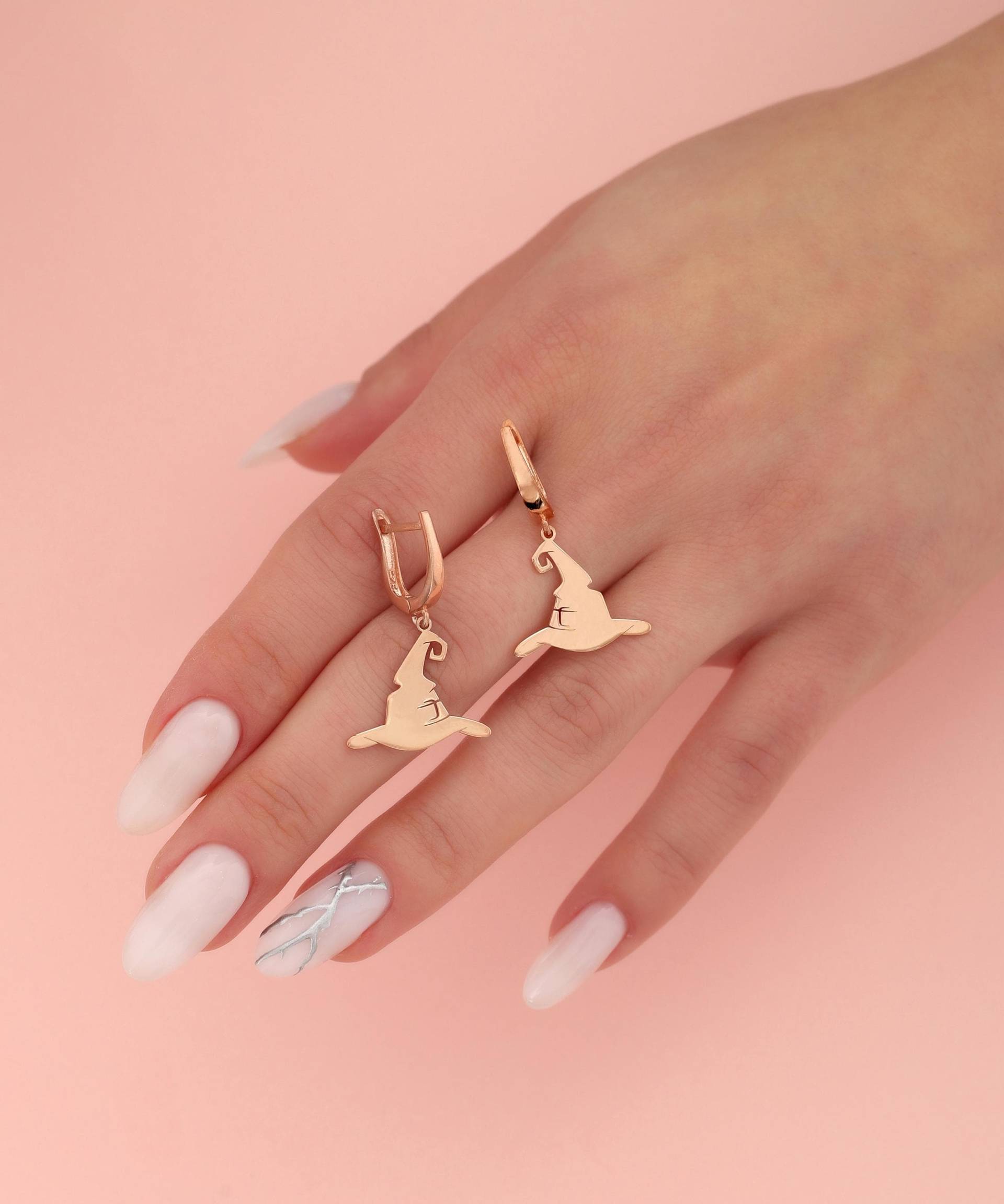 Handgefertigte Hexenhut Ohrringe Aus Sterlingsilber von MekaSilverJewelry