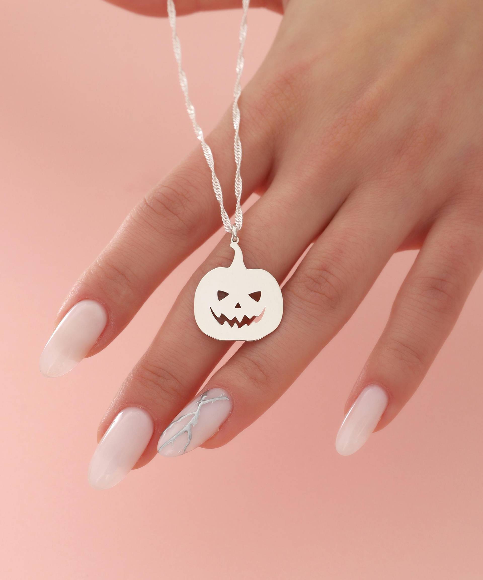 Kürbis Anhänger, 925 Silber Zierliche Halskette von MekaSilverJewelry