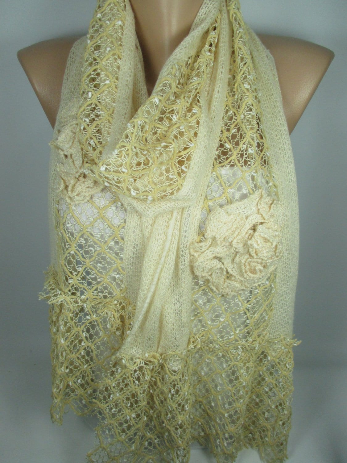 Gestrickte Creme Spitze Schal Einzigartiges Geschenk Für Frauen Hochzeit Brautjungfern Braut Accessoire Weihnachtsgeschenk Sie Mama von MelScarf