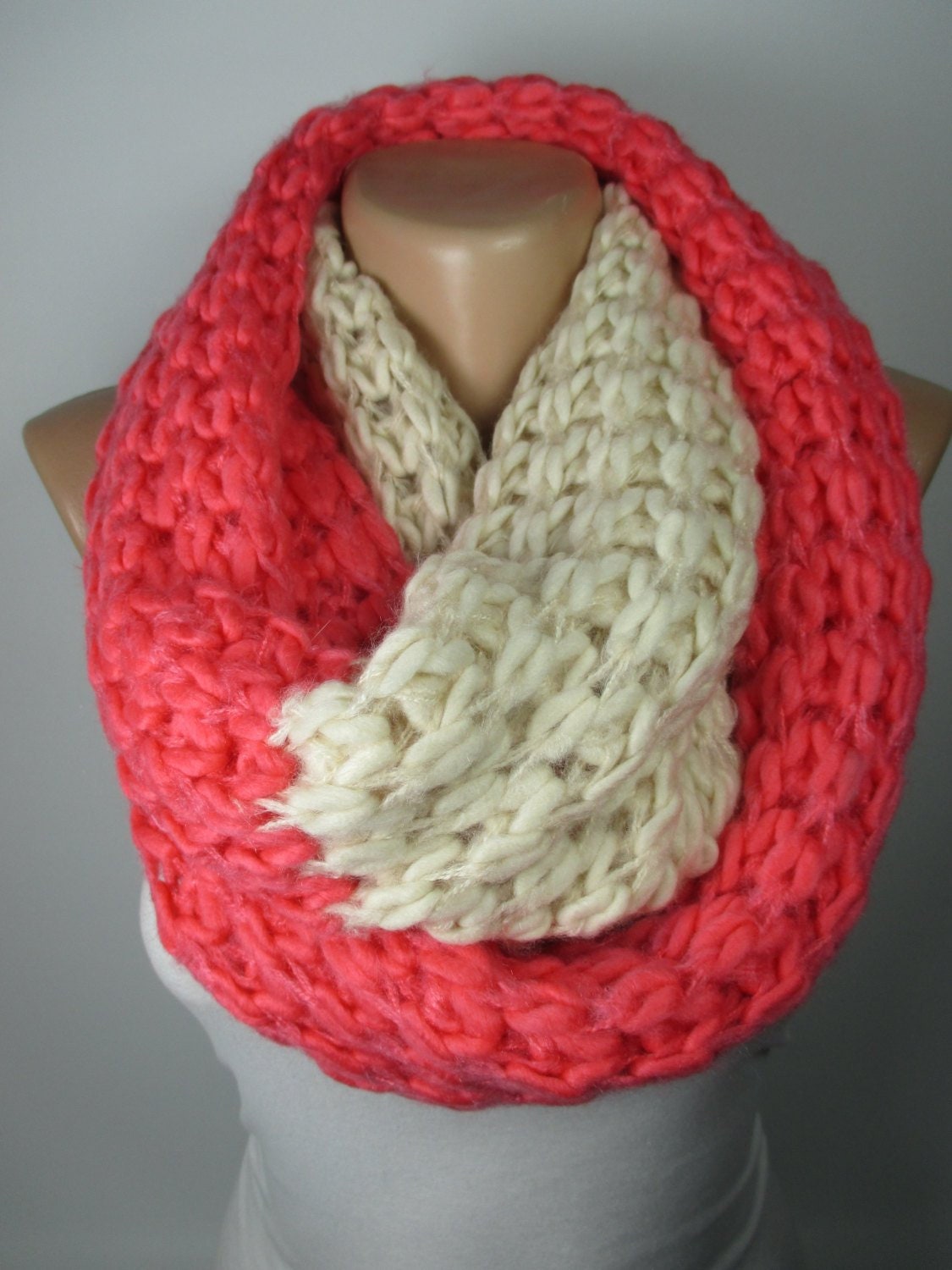 Gestrickte Häkeln Schal Einzigartiges Geschenk Für Frauen Grobstrick Winter Wolle Gemütliche Zubehör Weihnachtsgeschenk Sie Mama von MelScarf